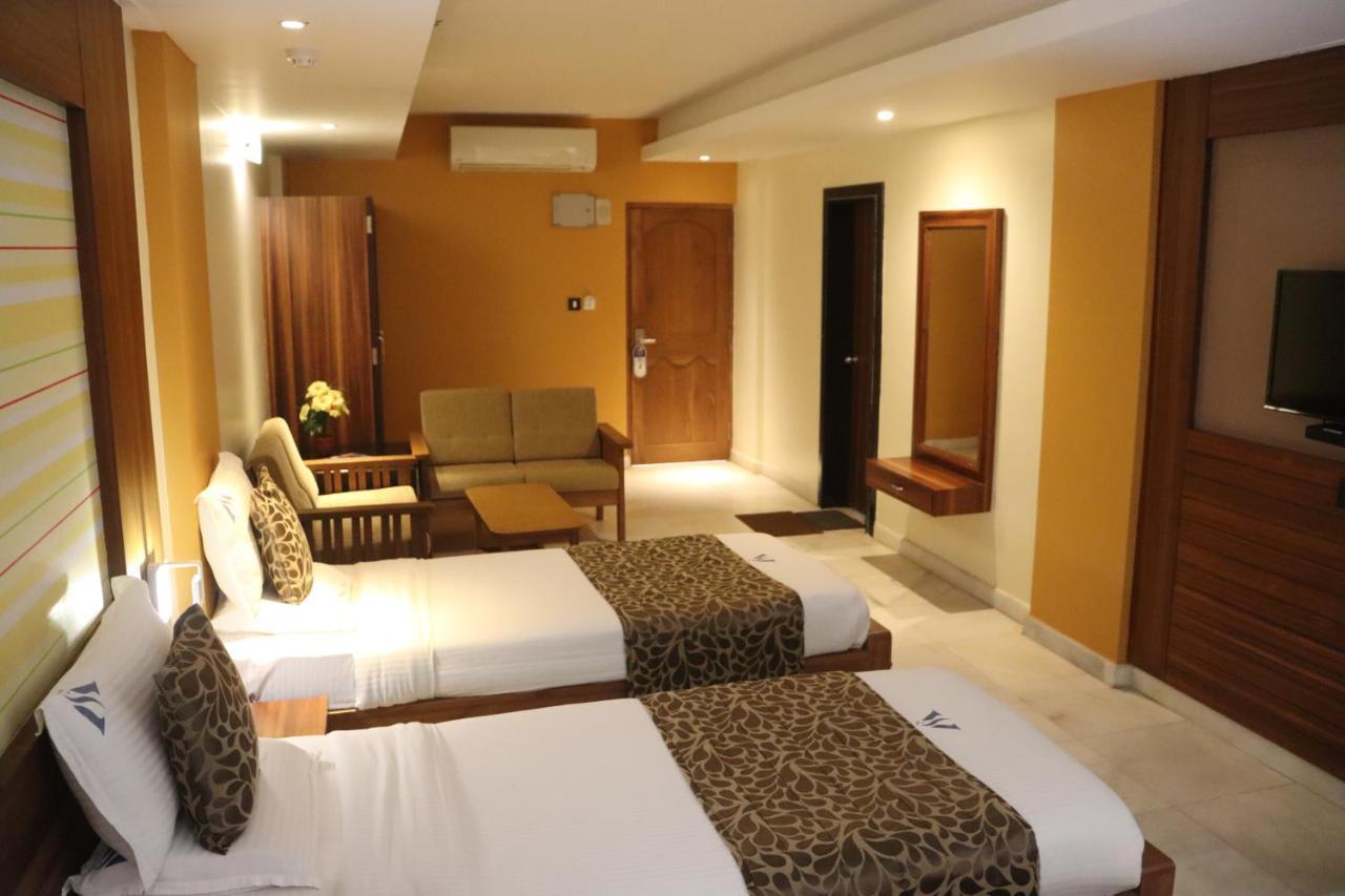 Hotel Madhuvan Serai Манипала Экстерьер фото