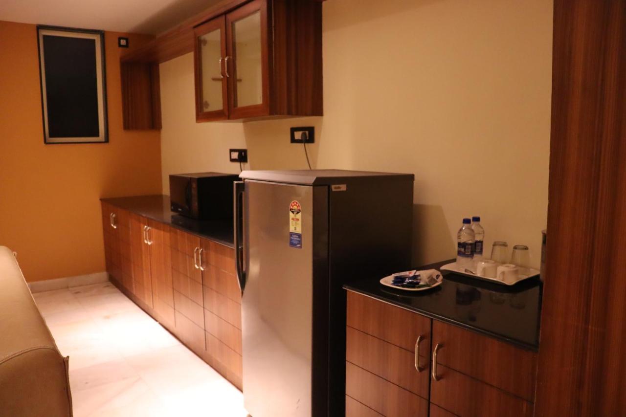 Hotel Madhuvan Serai Манипала Экстерьер фото